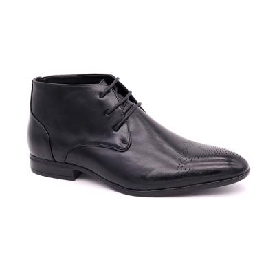 China Anti-slippery British Style Brogues Mens Boots Polished PU Balmoral Leather Boots for sale