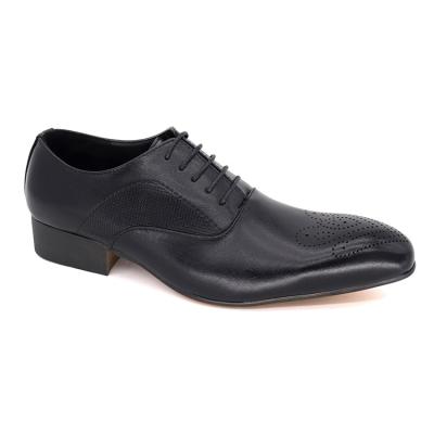 China Custom Handmade Stylish Oxford Brogues Quarter Brogues Anti-Slippery Men Shoes for sale