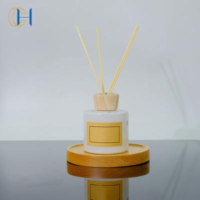 China Sustainable Home Scent Diffuser With Customized Glass Bottle 250ml Long Time Lasting Scent for sale