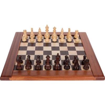 China Eco-friendly New Style Chess Toys Kids Wooden Game Set Modern Wooden Chess for sale