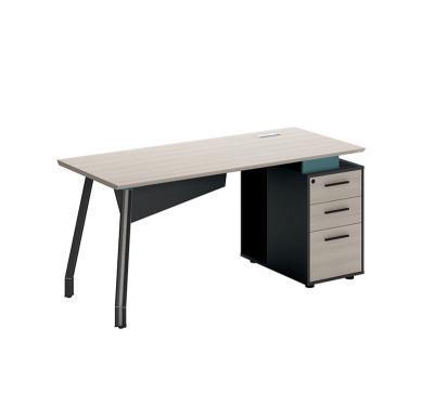 China Cheap PANEL Price Canton Furniture Office Management Staff Desk For Sale for sale