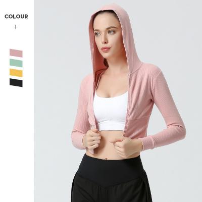 China Breathable Custom Women Slim Long Sleeve Zipper Hoodie Solid Color Cotton Shorts Style Running Jacket Yoga Tops for sale