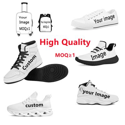 China Men's Walking Shoes OEM Style ODM Anti-slip Custom Basketball Other Fashionable Women's yeezy 350 Canvas Sneakers Airy Shoes Men's Casual Shoes for sale