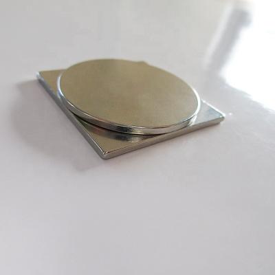 China Small And Thin Shape Neodymium Rare Earth Tiny Rectangular Magnet Industrial Magnet L7*5*1mm for sale