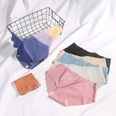 China New Comfortable Antibacterial Seamless Women's Ice Silk Underwear Women's Panties Cotton One-Piece Briefs for sale