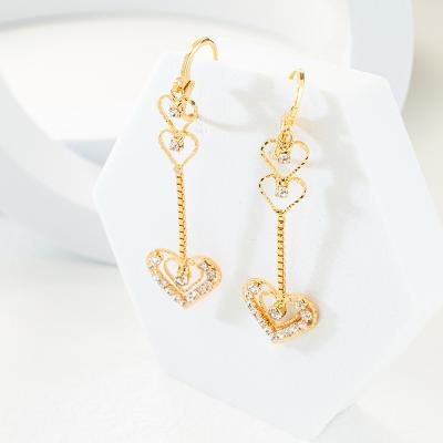 China Wholesales CLASSIC Women Diamond Tassel Temperament Earrings Gold Plated Long Tassel Brass Heart Stud Earrings For Women Jewelry for sale