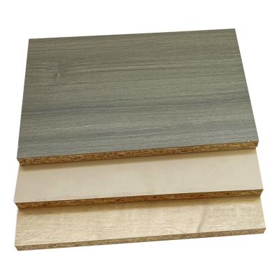 China cheap price lumber supplier 12mm 15mm 18mm particle board for sale