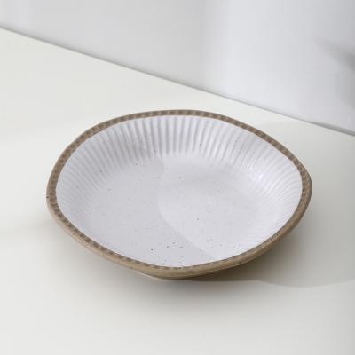 China Simple Stylish Design Viable In White Brown Striped Relief Cheap Porcelain Dinner Kitchen Dish for sale