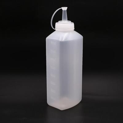 China Long Viable Slender Tip Honey Ketchup Bottle Squeeze Plastic Sauce Bottle Restaurant Food Grade Sauce Squeeze Bottle for sale