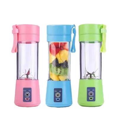 China Easy Handling Juicer Mini Fruit Manual 1 Slow Buyer Smoothies Cups Blender Portable Extractor For Home Refillable Free Shipping for sale