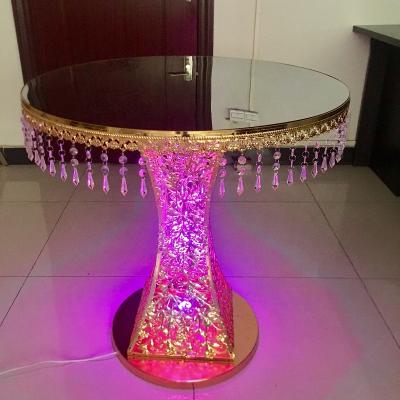 China Elegant Romantic Wedding Decoration 2022 LED Lighting Cake Table For Wedding Decoration for sale