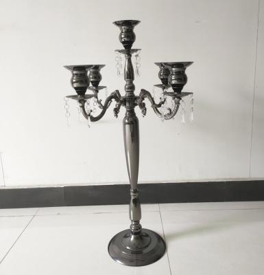 China 2022 Fashion Wedding New Design Black Metal Candelabras For Wedding Decoration for sale