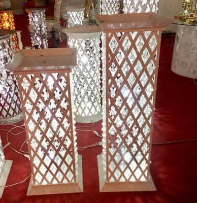 China Wholesale Europe New Design Stylish Wedding Pillar Roadlead With Lighting For Big Events for sale