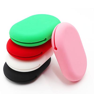 China Mobile phone traditional multi-function data cable storage bag earphone bag silicone earphone filling storage box for sale