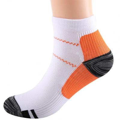 China Breathable Outdoor Training Plantar Fascia Stimulates 1 PAIRS Stretch Compression Running Sock Sports Custom Design Socks for sale