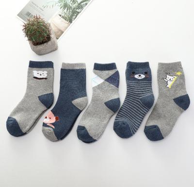 China Viable Cute Cartoon Shark Cotton Boys Terry Socks Kids Dark Blue Crew Socks 1-9 Years Old for sale