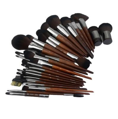 China Angular Blush Private Label Super Custom Logo Professional Log Makeup Brush Set Brush Makeup Brush for sale