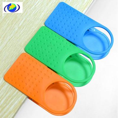 China Desktop Colorful Custom Plastic ABS Plastic Cup Holder Household Appliances Drinks Clip Cup Holders for sale