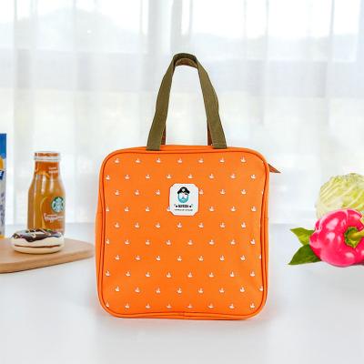 China Hot Selling Eco-friendly 300D Polyester Portable Lunch Box Bag Custom Lunch Bag For School Kids for sale