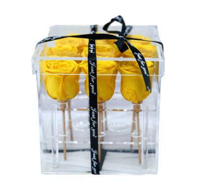 China Fashional 2020 New Idea Real Vase Contact Acrylic Luxurious Acrylic Gift Box Preserved Roses for sale