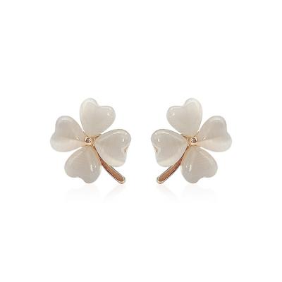 China Vintage S925 Silver Needle Clover Earrings Opal Jewelry Clover Stud Earrings for sale