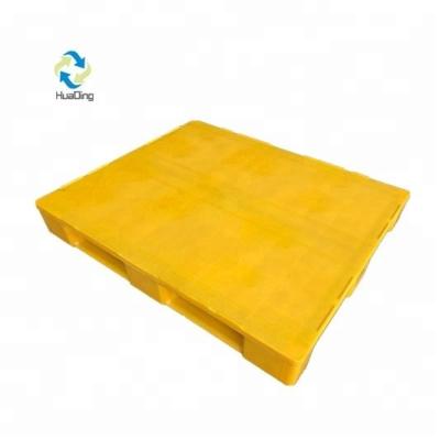 China 26 kg±0,5 kg/pcs Plastic Pallet Box Eco-Friendly For Block Plastic Shipping Pallets Te koop