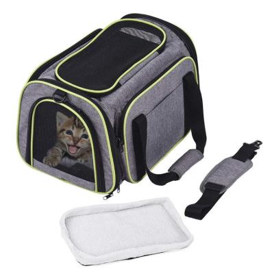 China Custom Wholesale Waterproof Oxford Breathable Pet Backpack For Puppies Dogs Cat Pet Carrier Backpack for sale