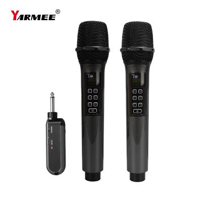 China Wireless Handheld Microphone UHF Karaoke Microphone Home Entertainment Plug and Play with Echo Funtion for sale