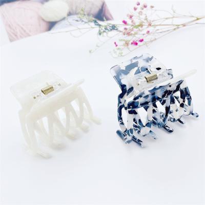 China 2022 Hair Decoration Fashion Women Hair Accessories Solid Color Tort Claw Clips Medium Size Hair Grip for sale