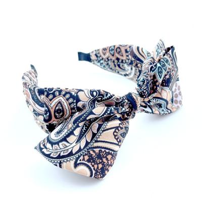 China Hair Decoration Fashion Ladies Paisley Print XL Large Elegant Bow Aliceband Printed Superb Hair Band For Women for sale