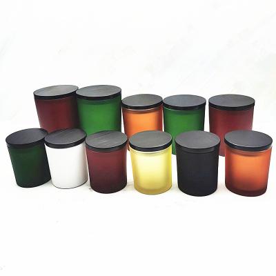 China Home Decoration Luxury Candlestick Candle Glass Jar With Lid To Wedding Centerpieces Candle Holder For Candle Making for sale