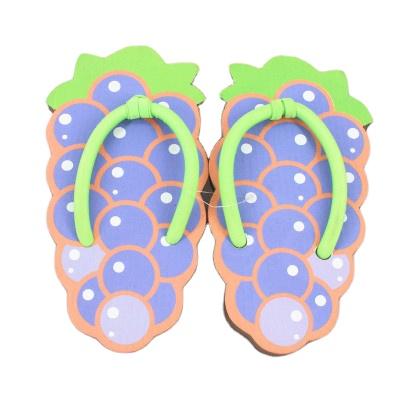 China Summer hot styles Anti-slippery fruit flat women beach flip flops slippers for sale