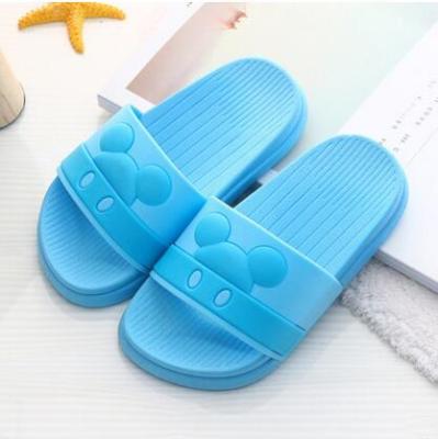 China Cute fashion children's slippers \ cartoon fashion comfortable \ durable summer new indoor and outdoor slip slippers waterproof men and women for sale