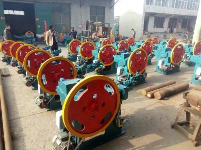 Cina Macchina per la produzione di unghie automatica a basso rumore ad alta velocità con un prezzo inferiore in vendita