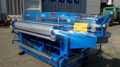 Cina Cavo saldato automatico pieno Mesh Machine /Welded Mesh Panel Machine in vendita