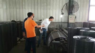 China Alambre soldado con autógena automático lleno Mesh Machine /Wire Mesh Welding Machine en venta