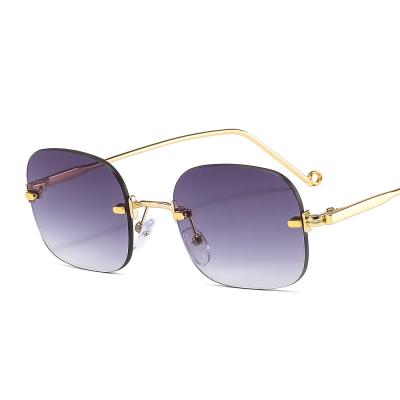 China ODM 2022 OEM Hot Fashion Vintage Sunglasses Women Luxury Shades High Quality Square Rimless Men's Fashion Sunglasses Shades for sale