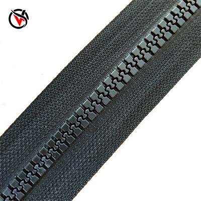 China Single Open Tail Women's Bottom Jacket Pocket Zipper Accessories Clothes No. 5 Resin Long Lasting Zippers for sale