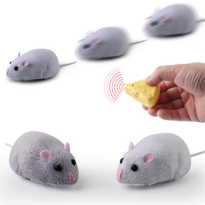 China Game Cat Toy Pet Gaming Mice Plastic Mini Electronic Plush Mouse Wireless Remote Control Toys for Children 18*3*16 for sale