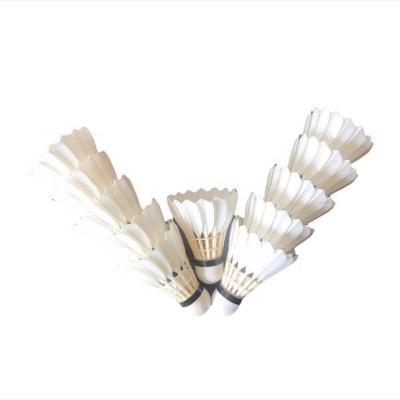 China 2021Professional two layers of cork badminton ball head, indoor badminton duck feather shuttlecocks for sale