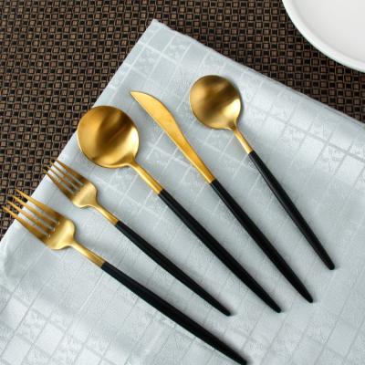 China Good Quality Viable Metal Handle 24pcs Matte Black Gold Plated Wedding Dinnerware Set Flatware Stainless Steel Cutlery Set for sale