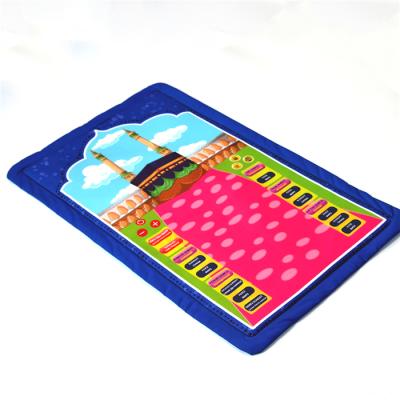 China New 2021 100*60cm Nonwoven Fabric And ABS Prayer Mat Rug Prayer Mat With Quran Quran For Personal Beliefs for sale