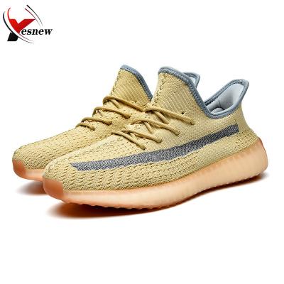 China New Rubber Mens Outdoor Running Shoes Designer Woman Air Sports Shoes Zapatillas Hombre Deportiva Popular Lightweight Sports Tennis for sale