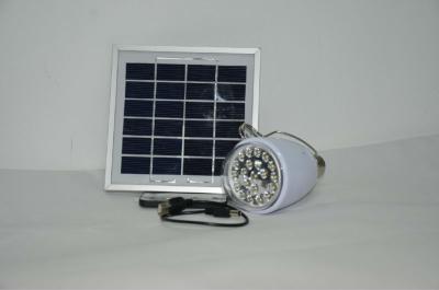 Chine 5700K blanc - lumière solaire de secours de 6500K 2W LED avec à télécommande à vendre