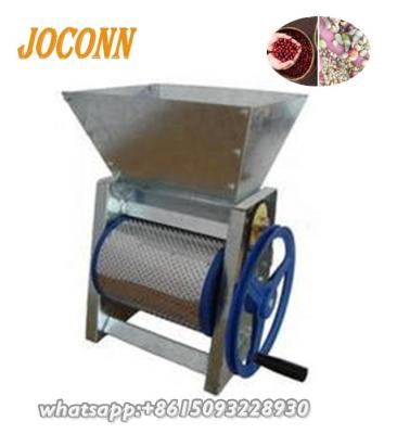 China low cost coffee bean peeler/coffee fruit pulper/fresh coffee fruit sheller for sale