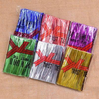 China Flowers Gift Balloon Candy and Vegetable Package Gold and Silver Metallic Twist Ties Wire Binding Sealing Wire for Plastic Candy Bags Party Gift for sale