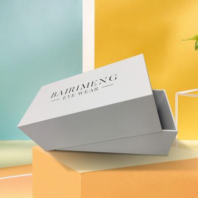 China Disposable Customized Colorful Printing Luxury Cardboard Paper Lid And Base Rigid Box for sale