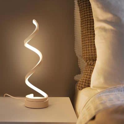 China Modern Home Decoration Led Warm White Aluminum Lamp Lights Modern Spiral Table Lamp for sale