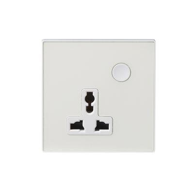 China Factory Sale New Design 13A Smart Socket Wall Socket Multi WIFI Control Smart Socket for sale