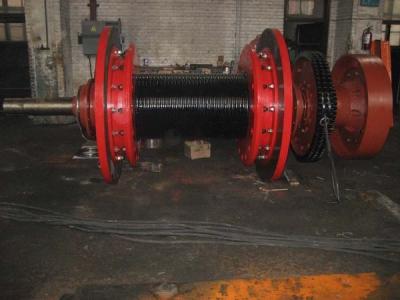 China Hoge Machts Langzame Snelheid Lebus Hydraulisch Crane Winch In Petroleum Equipment Te koop